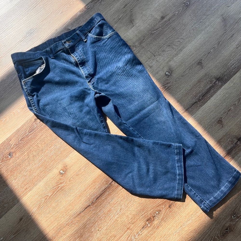 WRANGLER JEANS - 32" waist - 25” long - Picture 6 of 13